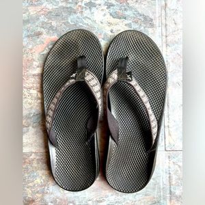Men’s Chaco Flip Flops- Size 10